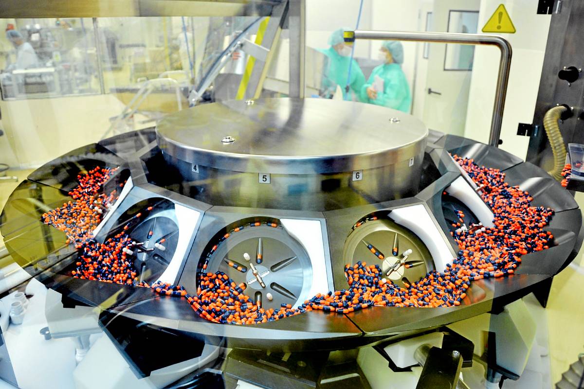 Fabricación de pellets en la fábrica de Teva en Zaragoza (FOTO: Xavi Buil).